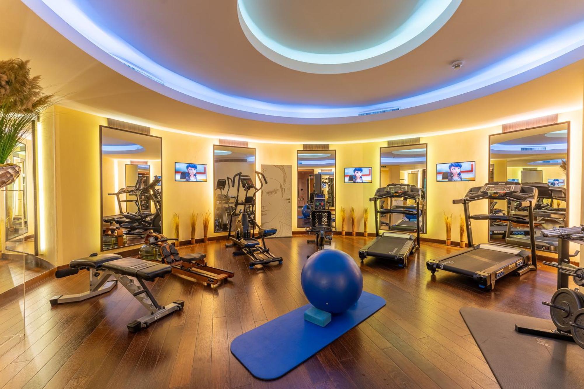 Beau Rivage Hotel Neuchâtel Dış mekan fotoğraf The gym at the hotel