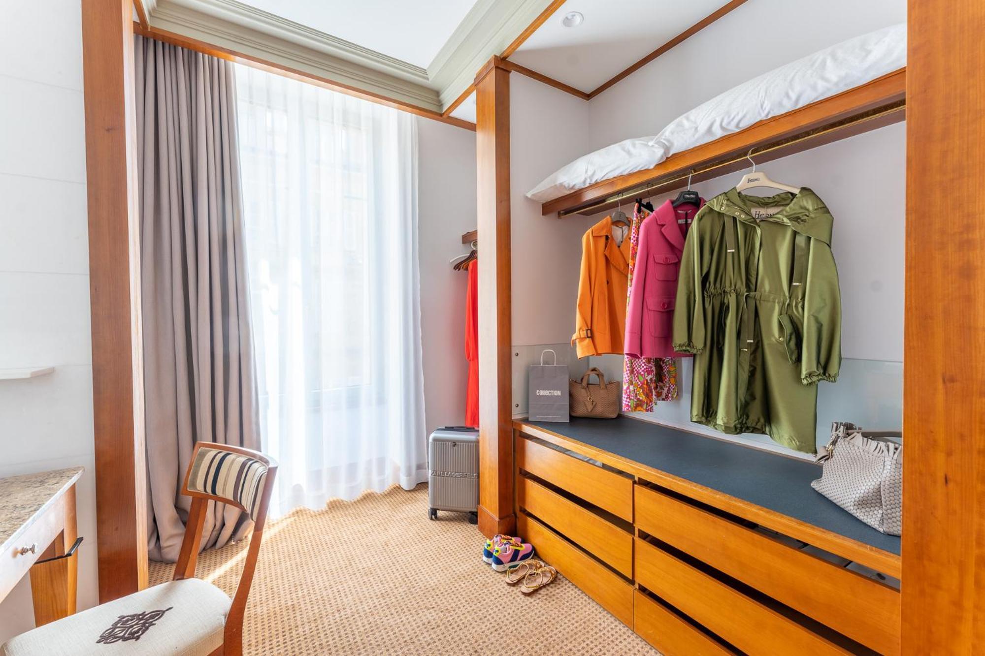 Beau Rivage Hotel Neuchâtel Dış mekan fotoğraf A room at the hotel